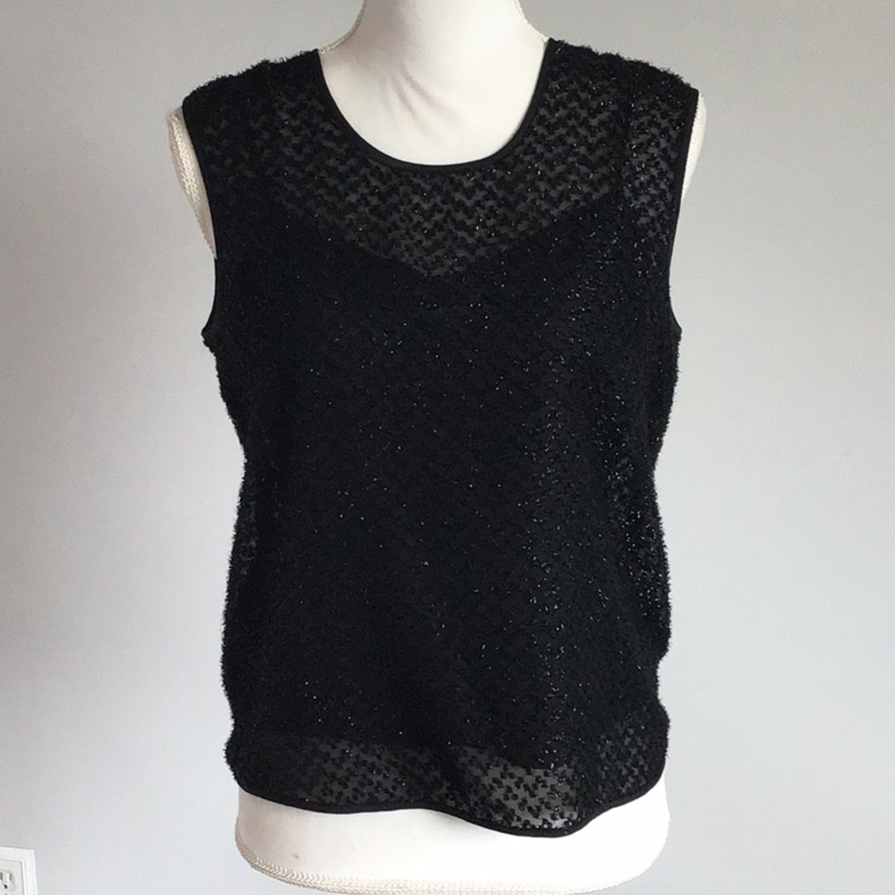 DKNY BLACK SLEEVELESS BLOUSE